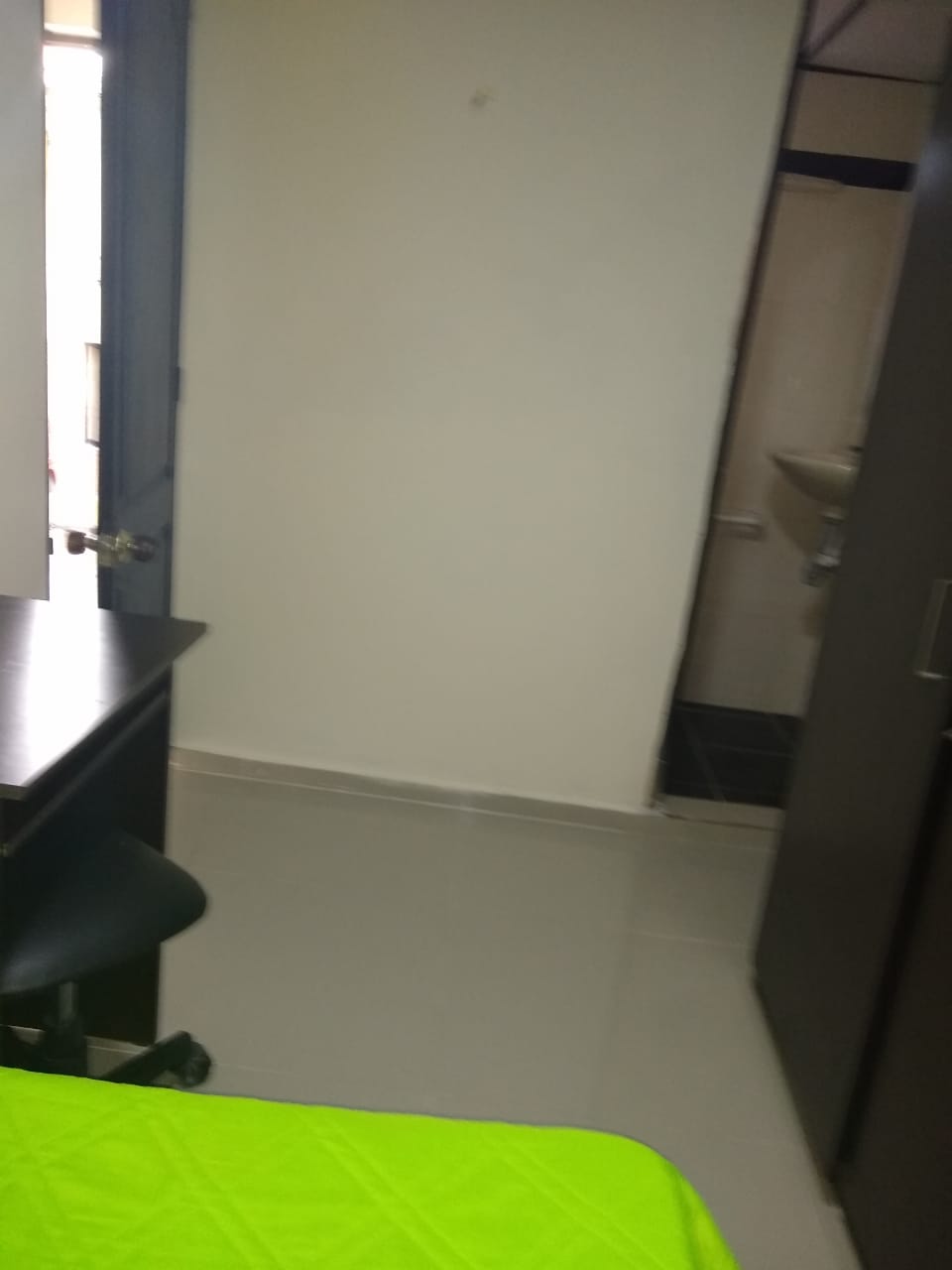 Cuarto con Baño HUM029 - Imagen 4